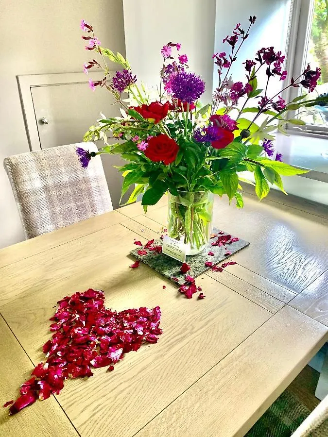 The Courtyard Cottage, Timble Near Harrogate United Kingdom